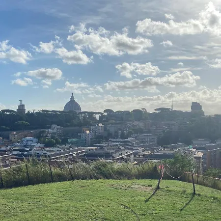 Blessy Vaticano Apartment